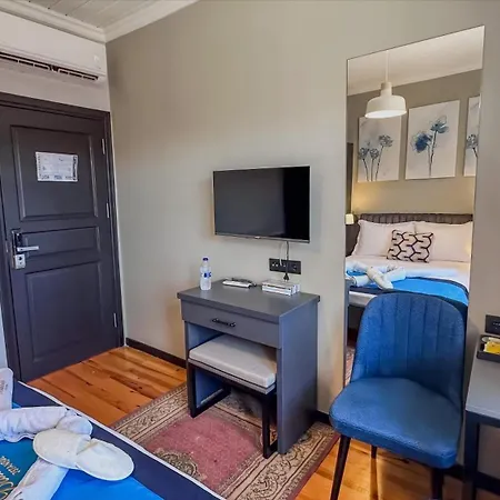 Ξενοδοχείο με διαμερίσματα Balat Side