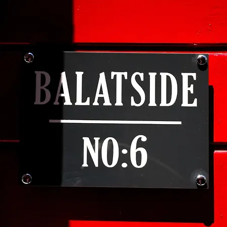 Ξενοδοχείο με διαμερίσματα Balat Side
