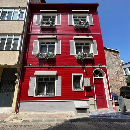 Apartmanhotel Balat Side 4*